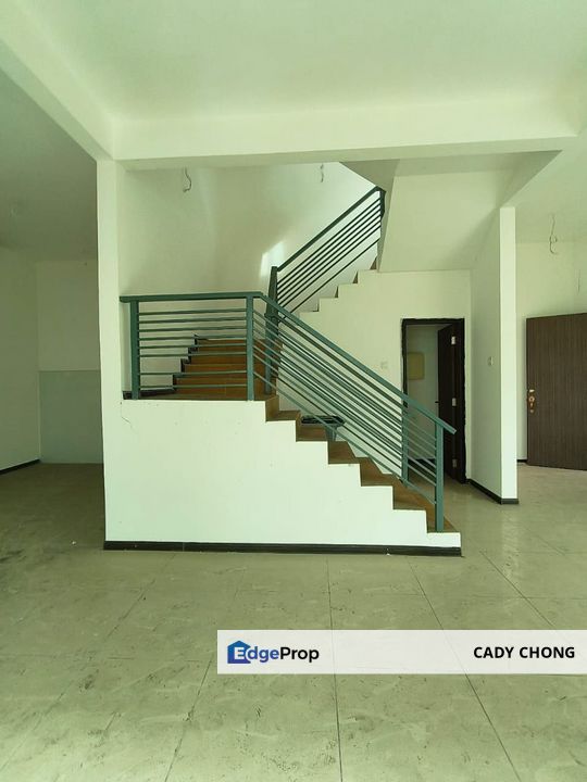 D Carlton @ Taman Bukit Skudai 2.5 Storey Cluster House Original Unit For Sale, Johor, Skudai