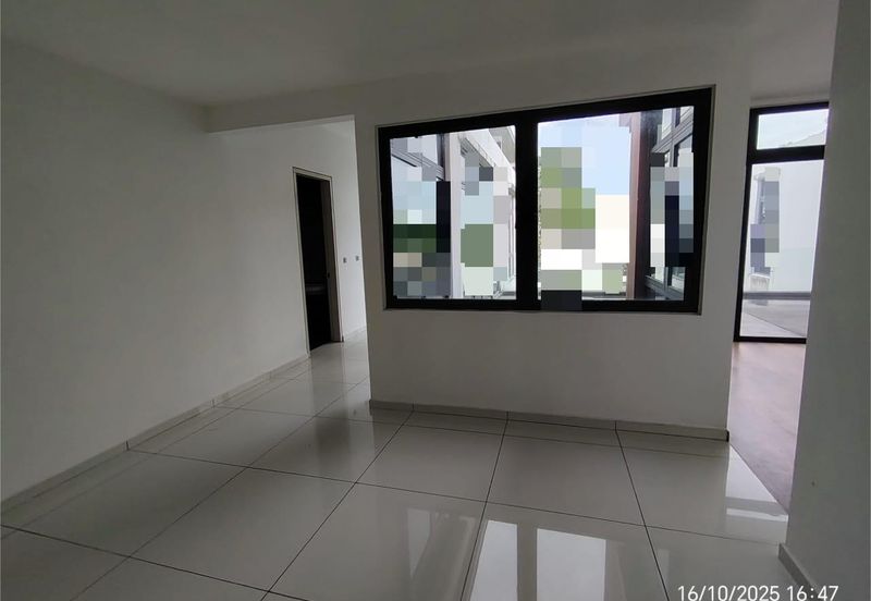 The Hills, Horizon Hills