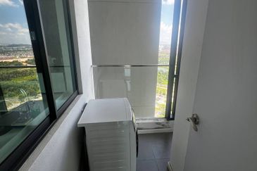 The Elysia Park Residence