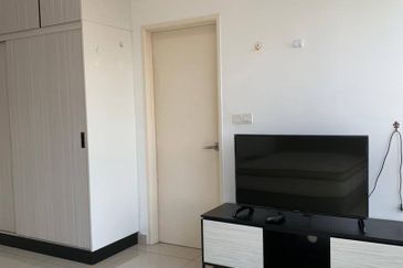 The Pinnacles (Pinnacle Tower)