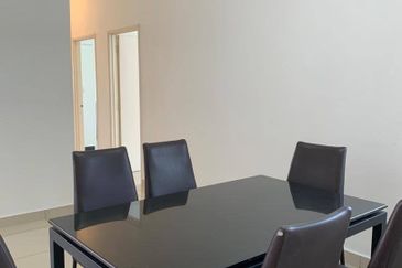 The Pinnacles (Pinnacle Tower)