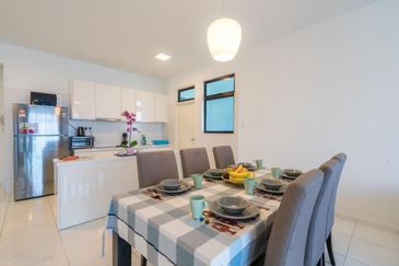 Sky Loft Premium Suites, Bukit Indah