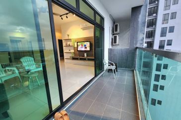 Sky Loft Premium Suites, Bukit Indah