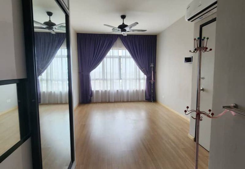 Midas Perling Apartment