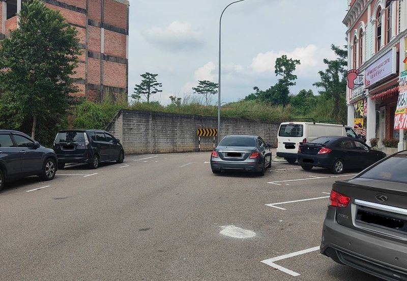 Taman Austin Heights