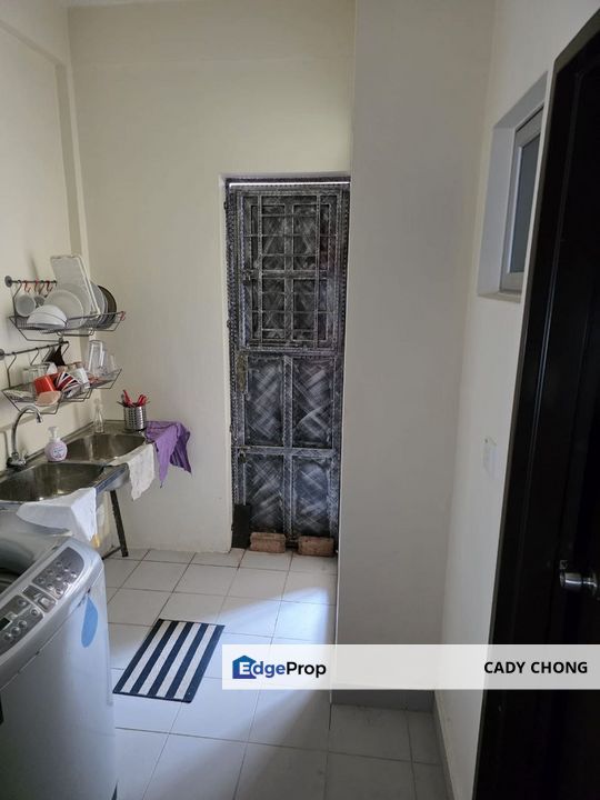 Nusa Idaman Double Storey Terrace House End Lot Fully Furnished & Renovated Unit For Sale, Johor, Nusajaya