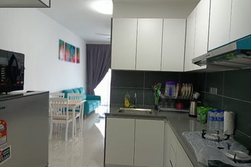 SKS Habitat Apartment, Larkin
