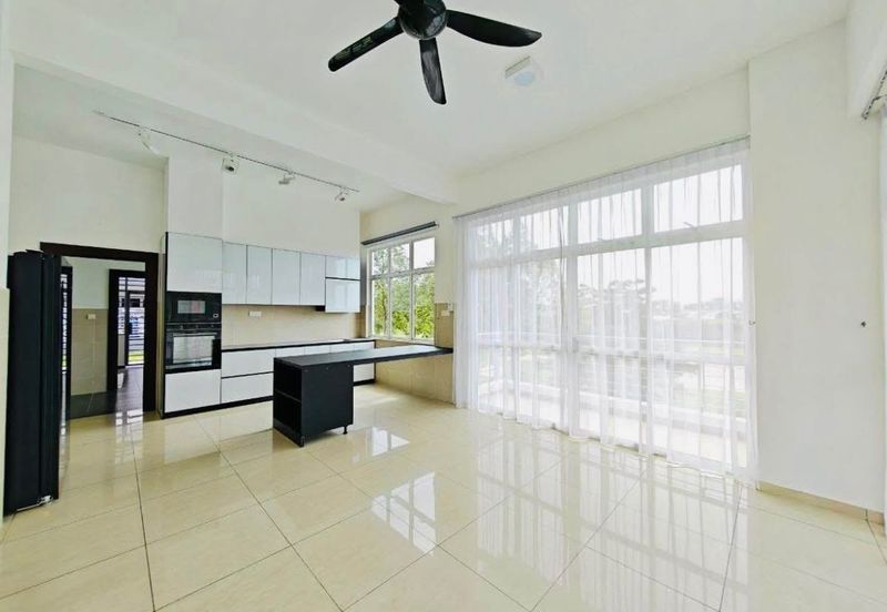 The Hills, Horizon Hills