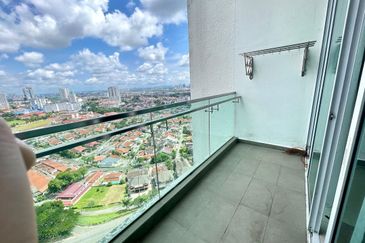 Paragon Suites @ CIQ