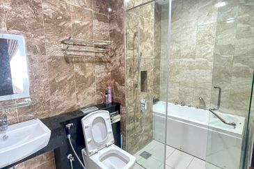 Paragon Suites @ CIQ