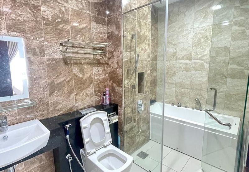 Paragon Suites @ CIQ