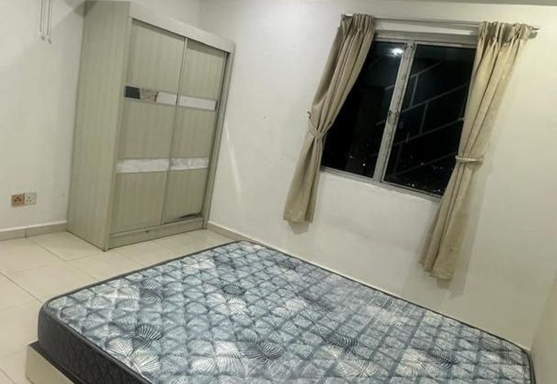 Bangunan Duta Impian (The Embassy Suites)