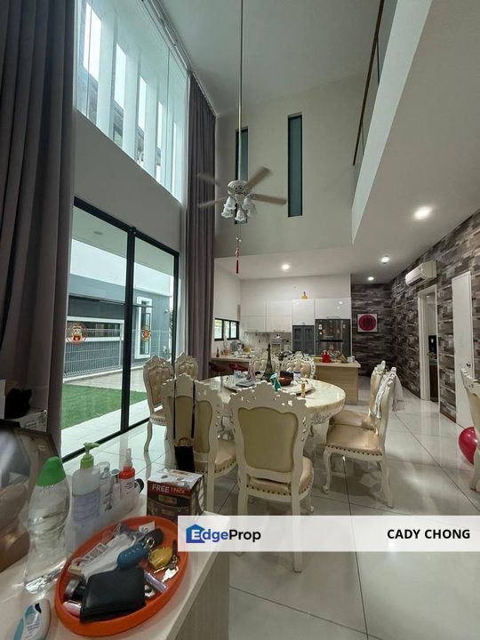 Isola Grandeur @ Senibong Cove 3 Storey Bungalow Fully Renovated Unit For Sale, Johor, Masai
