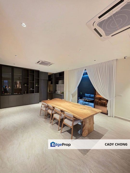 Arista @ Taman Gaya Double Storey Semi-D Fully Renovated Unit For Sale, Johor, Ulu Tiram