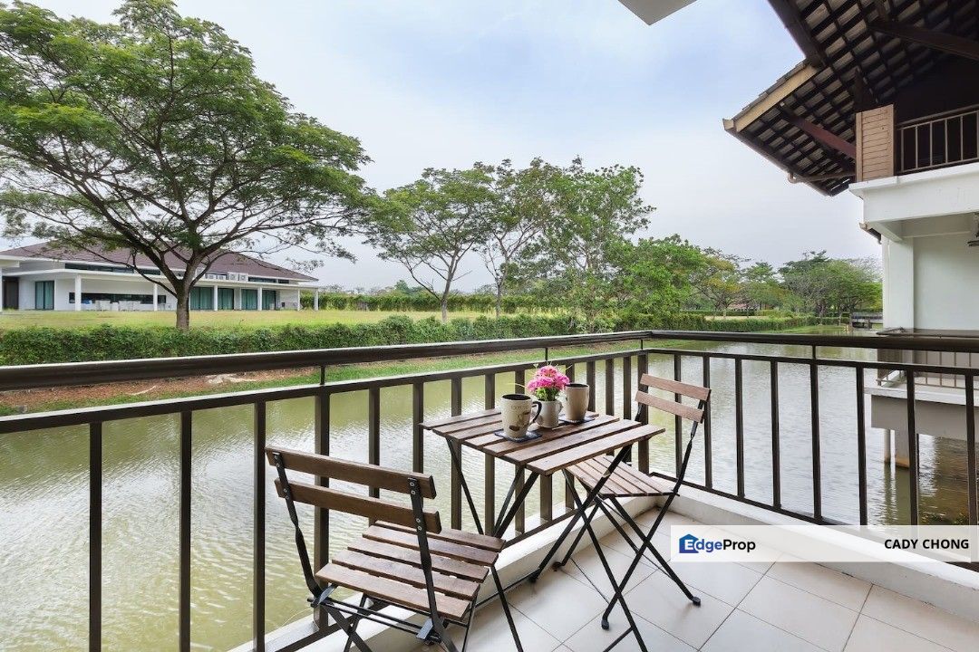 Leisure Farm Bayou Water Village Double Storey Terrace House Fully Furnished Unit For Sale, Johor, Gelang Patah