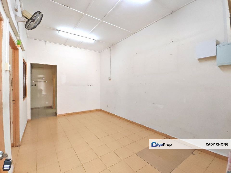 JB Town Taman Abad Single Storey Terrace House, Johor, Johor Bahru