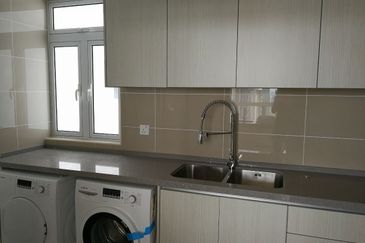 Paradiso Nuova Medini