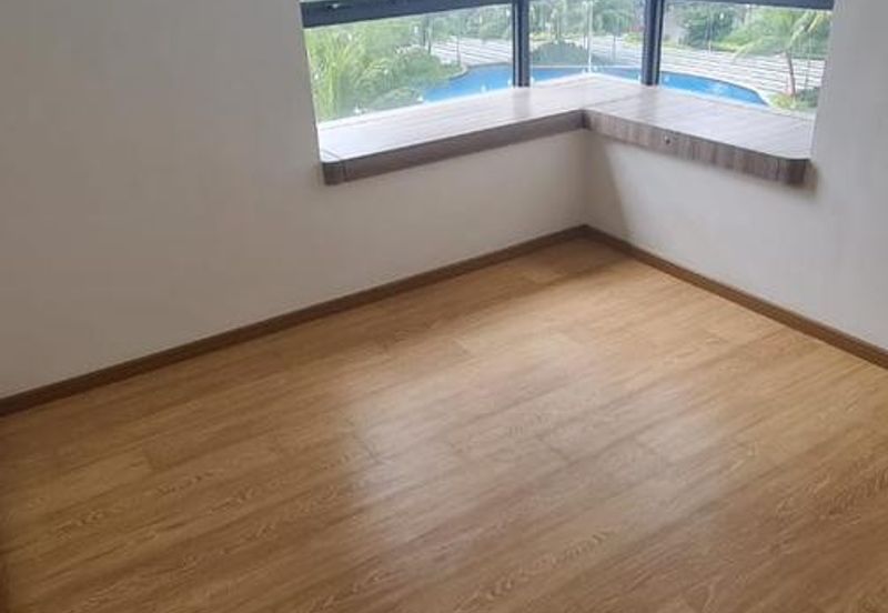 Baypoint @ Country Garden Danga Bay