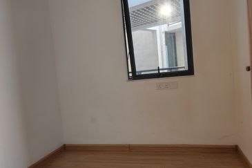 Regalia Park @ Forest City