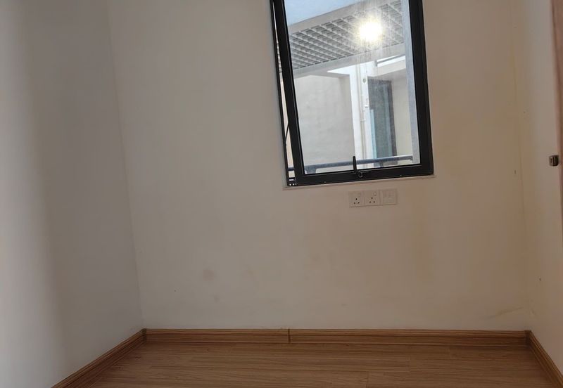 Regalia Park @ Forest City