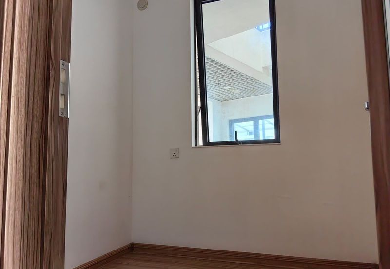 Regalia Park @ Forest City