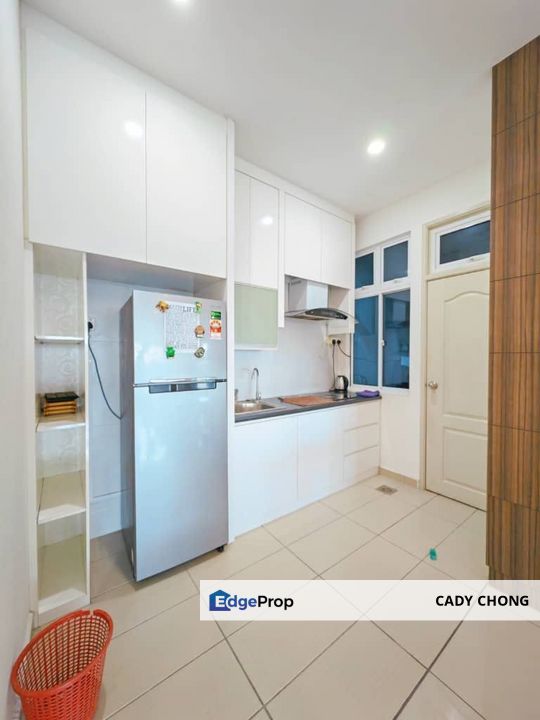 The Senai Garden 2+1 Bedrooms Fully Furnished Condition For Sale, Johor, Senai