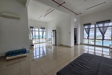 MANHATTAN @ Austin Heights