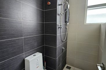 MANHATTAN @ Austin Heights