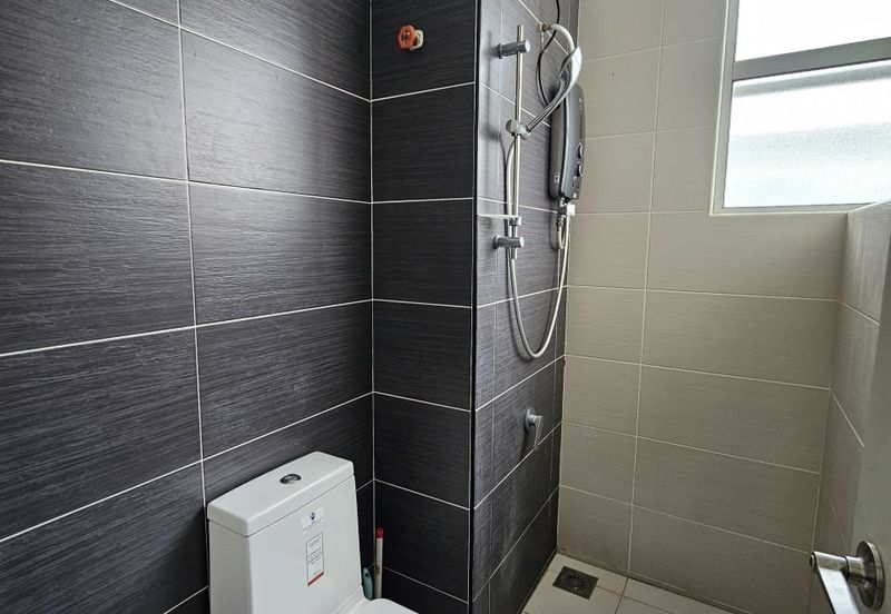 MANHATTAN @ Austin Heights