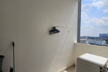 MANHATTAN @ Austin Heights