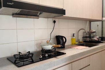 Dedaun Hijau (Greenfield Regency)