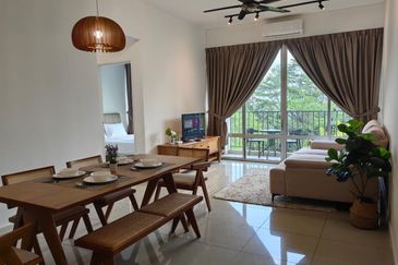 Dedaun Hijau (Greenfield Regency)