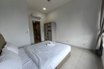 Dedaun Hijau (Greenfield Regency)