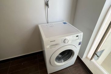 Bay Laurel @ Country Garden Danga Bay