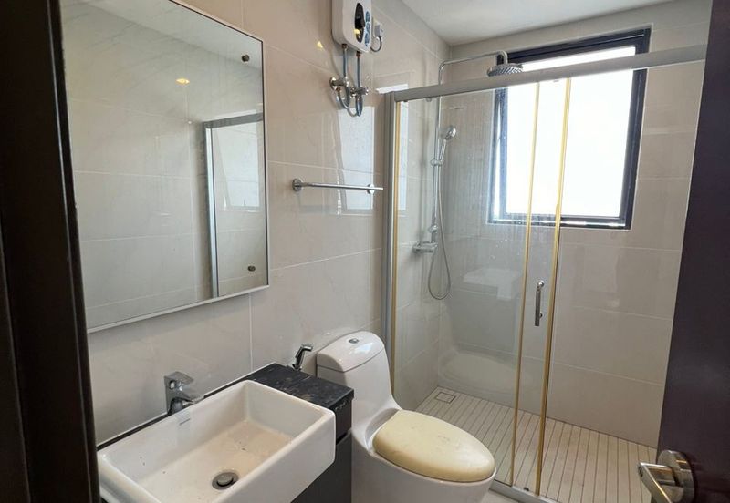 Bay Laurel @ Country Garden Danga Bay