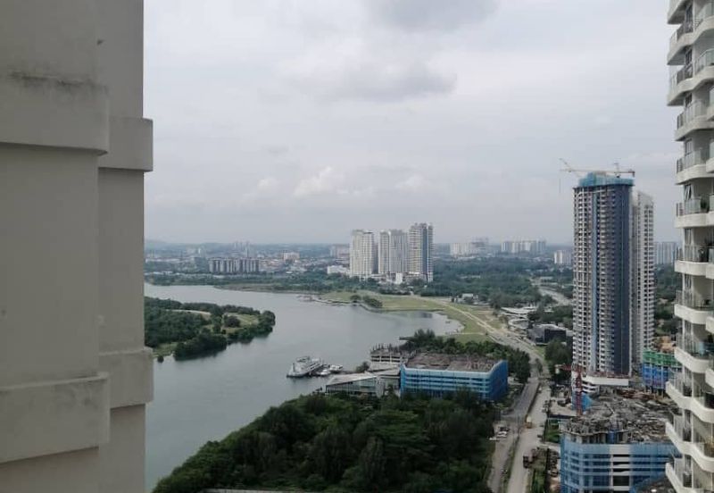 Royal Strand @ Country Garden Danga Bay