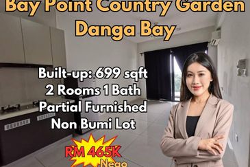 Baypoint @ Country Garden Danga Bay