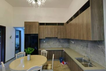 Forest City Golf Resort, Gelang Petah