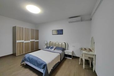 Forest City Golf Resort, Gelang Petah