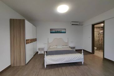 Forest City Golf Resort, Gelang Petah