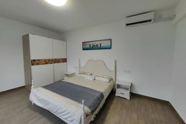 Forest City Golf Resort, Gelang Petah