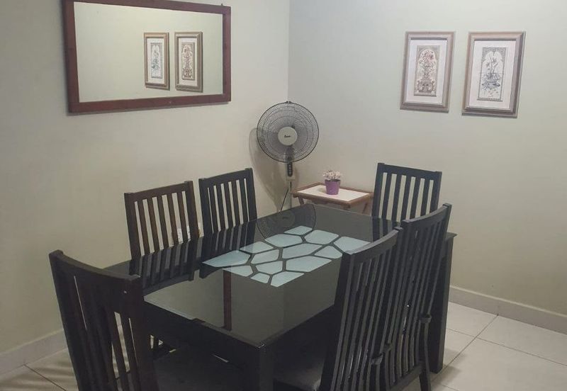 Golden Sands Seaview Residence