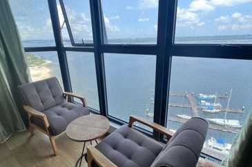 Royal Strand @ Country Garden Danga Bay