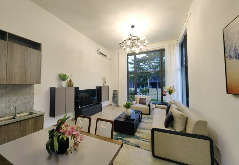 Forest City Golf Resort, Gelang Petah