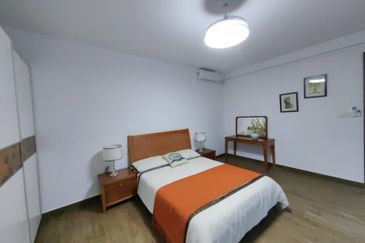 Forest City Golf Resort, Gelang Petah