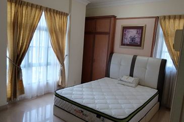 The Straits View, Bandar Baru Permas Jaya