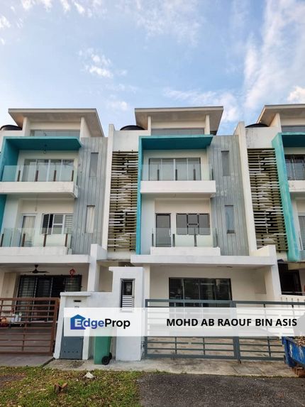 For sale: 3 storey terrace @ Eco Majestic Clover Home Semenyih Selangor, Selangor, Semenyih