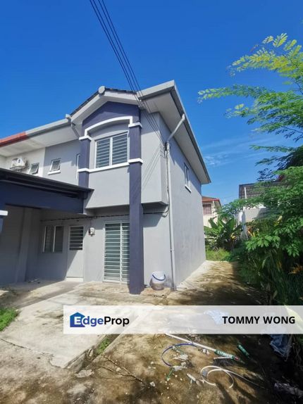 2 Storey End Lot with land 30x70 taman Saujana Puchong 5 Bukit Puchong, Selangor, Puchong South