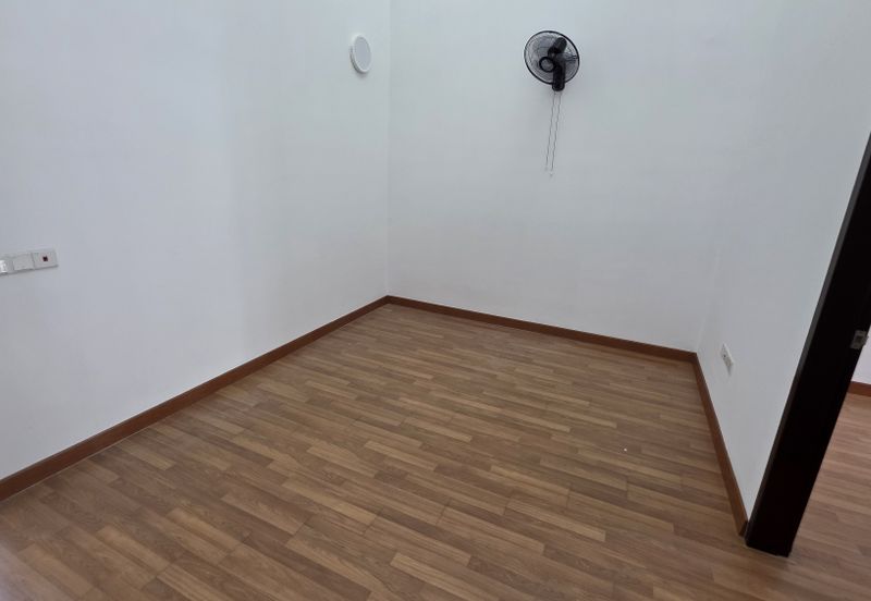 ATHIRA, Bandar Bukit Raja