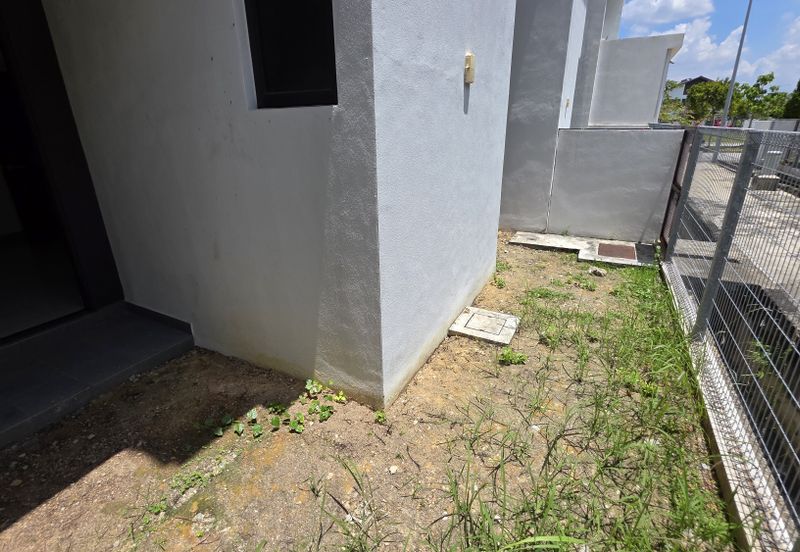 ATHIRA, Bandar Bukit Raja